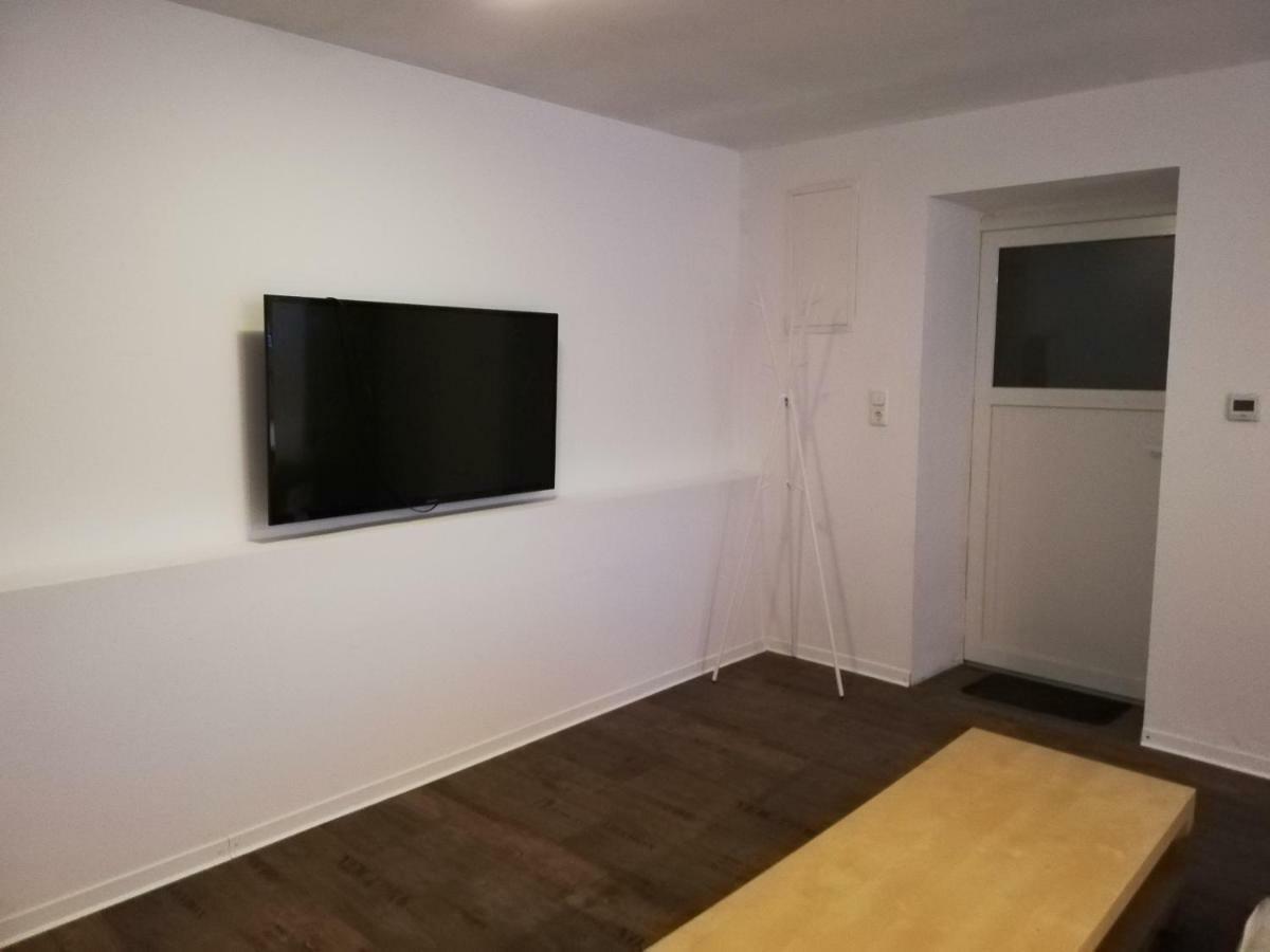 Westerwald Apartments Strassenhaus ภายนอก รูปภาพ
