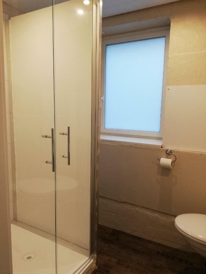 Westerwald Apartments Strassenhaus ภายนอก รูปภาพ